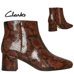 Clarks Sheer Flora 2 Leather Snakeskin Embossed in Dark Tan Ankle Boot Size 7.5